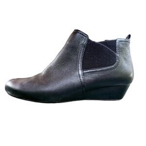 Easy Spirit Esdalina Black Leather Ankle Boots Booties Size 8.5 W